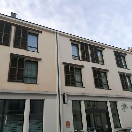 Terres De France - Appart'Hotel Quimper Bretagne Exterior foto